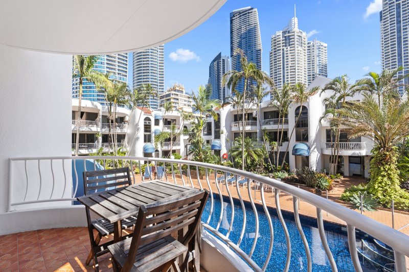 Photo - 236/27-31 Orchid Avenue, Surfers Paradise QLD 4217 - Image 8