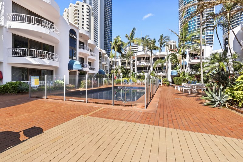 Photo - 236/27-31 Orchid Avenue, Surfers Paradise QLD 4217 - Image 10