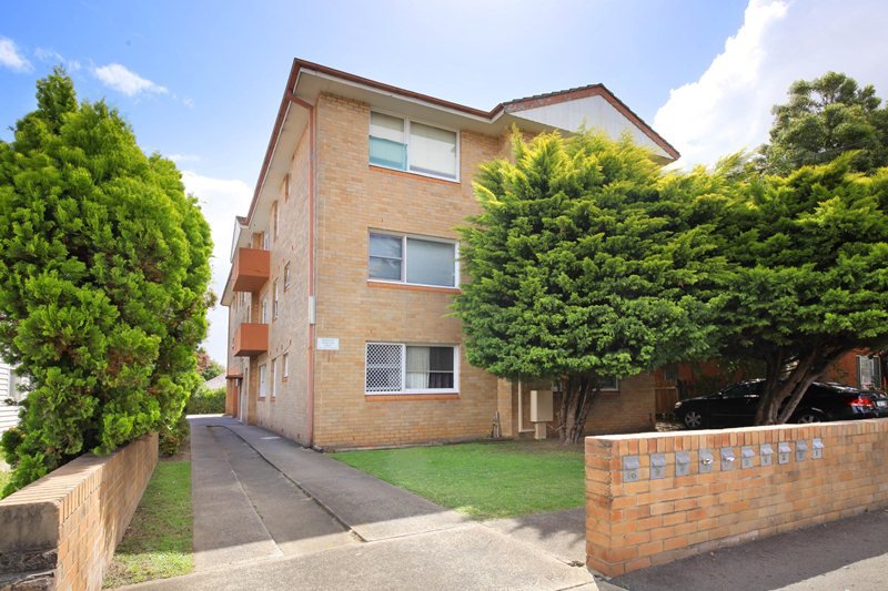 2/364 Beamish Street, Campsie NSW 2194