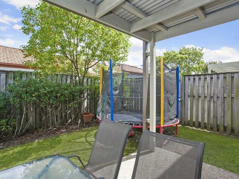 Photo - 23/64 Gilston Road, Nerang QLD 4211 - Image 4