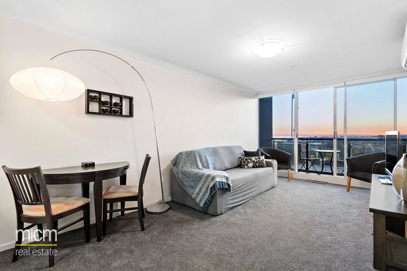 Photo - 236/416 St Kilda Road, Melbourne VIC 3004 - Image 3