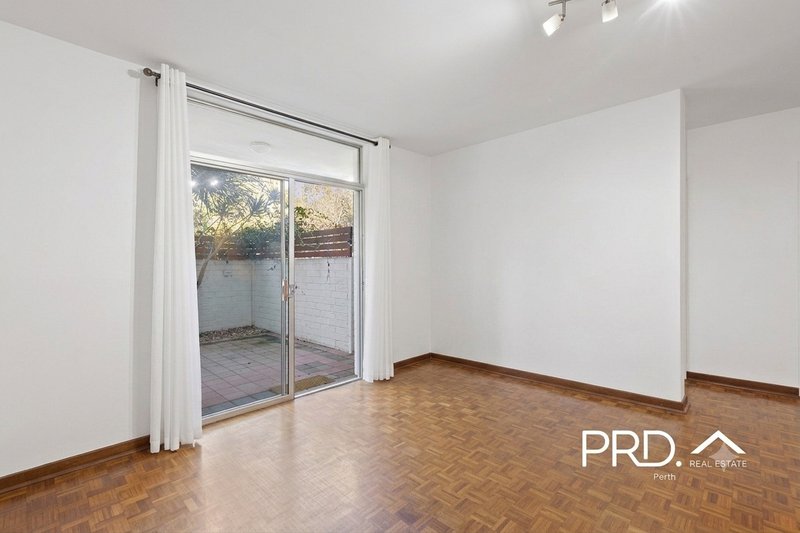 Photo - 2/367 Stirling Highway, Claremont WA 6010 - Image 7