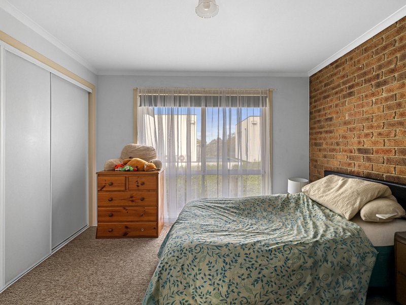 Photo - 2/37 Abeckett Street, Inverloch VIC 3996 - Image 7