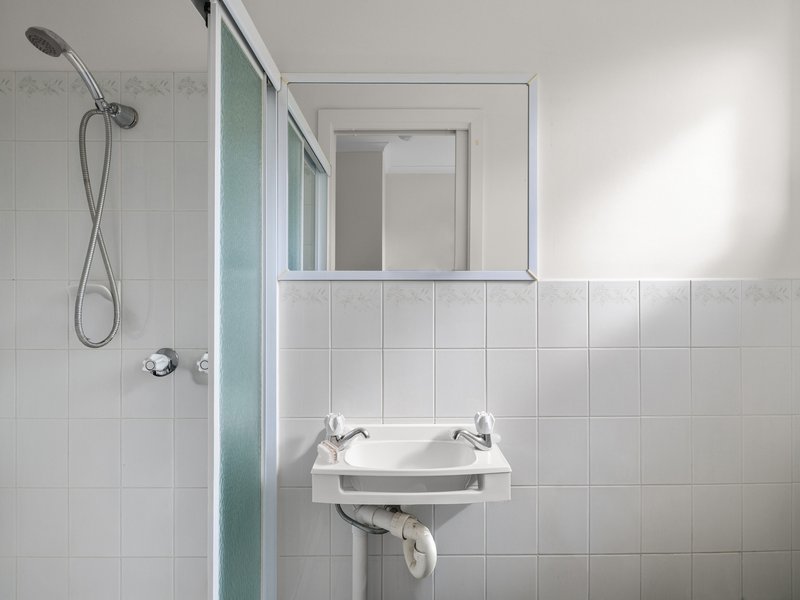 Photo - 2/37 Abeckett Street, Inverloch VIC 3996 - Image 9