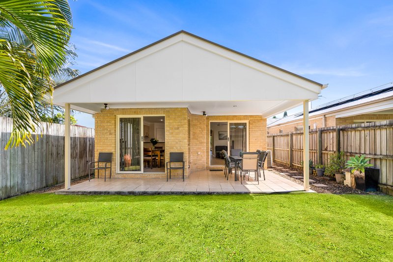 Photo - 2/37 Achilles Drive, Springwood QLD 4127 - Image 2