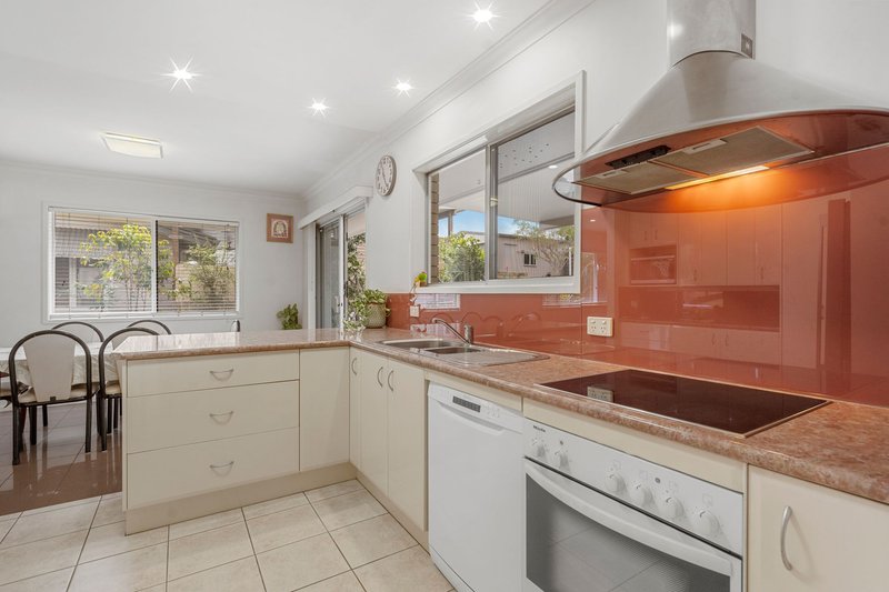 Photo - 237 Appleby Road, Stafford Heights QLD 4053 - Image 21