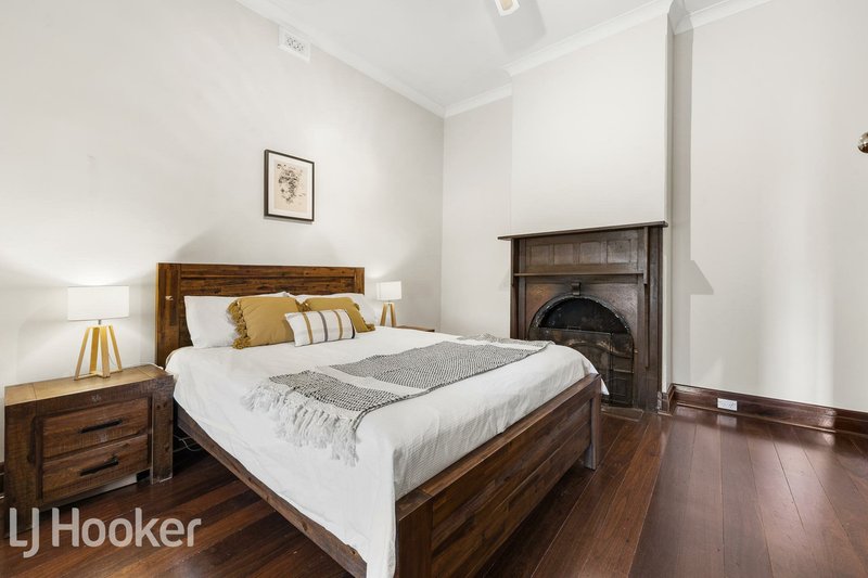 Photo - 237 Berwick Street, Victoria Park WA 6100 - Image 6