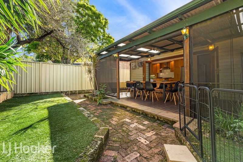 Photo - 237 Berwick Street, Victoria Park WA 6100 - Image 21