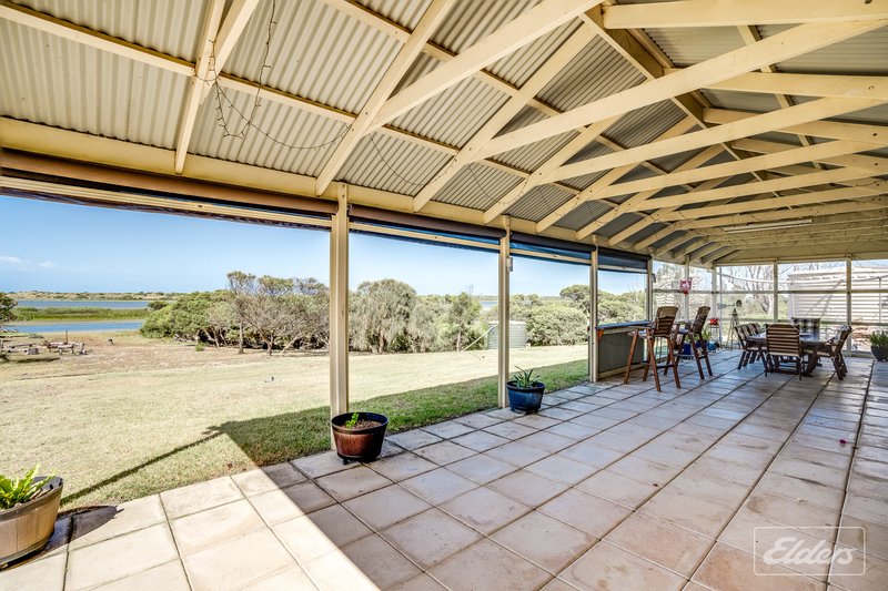 Photo - 237 Bongalong Road, Hindmarsh Island SA 5214 - Image 22