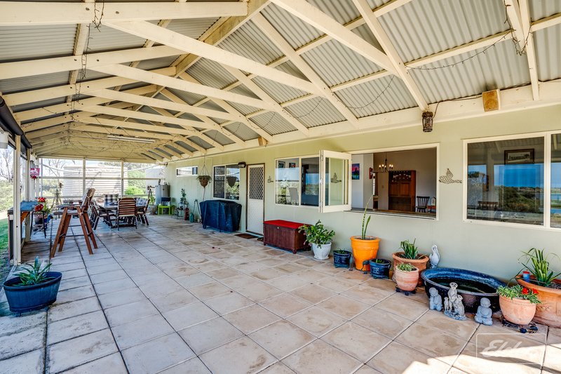 Photo - 237 Bongalong Road, Hindmarsh Island SA 5214 - Image 26