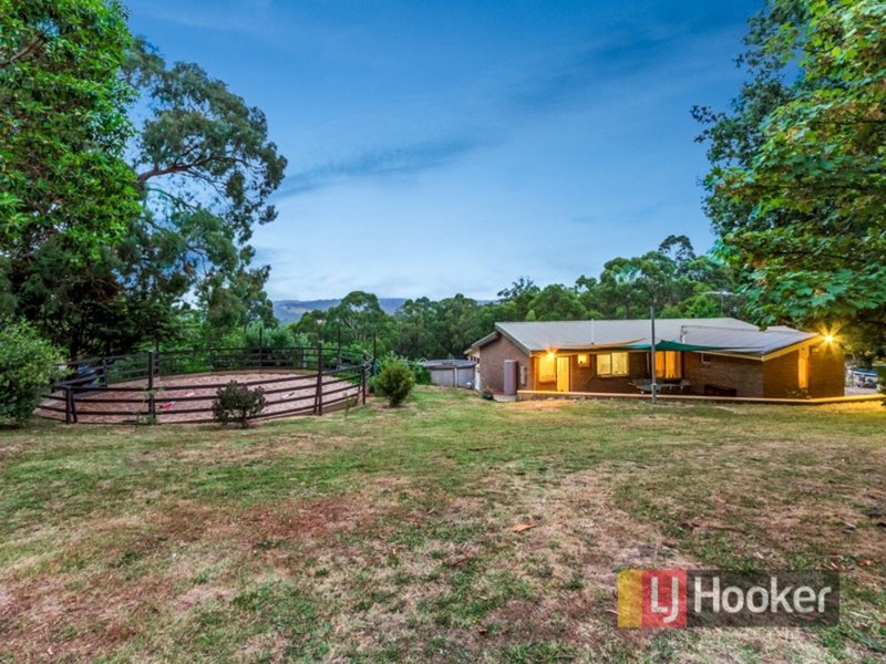 Photo - 237 Bourkes Creek Road, Pakenham Upper VIC 3810 - Image 9