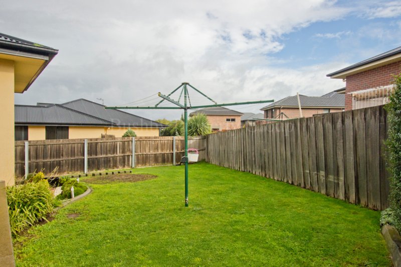 Photo - 2/37 Camira Street, Newnham TAS 7248 - Image 14