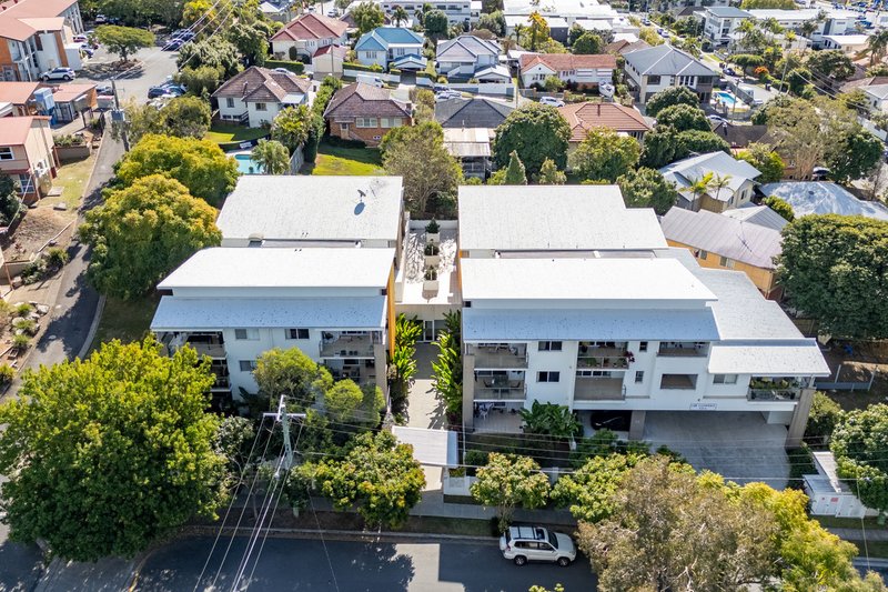 Photo - 2/37 Creighton Street, Mount Gravatt QLD 4122 - Image 1