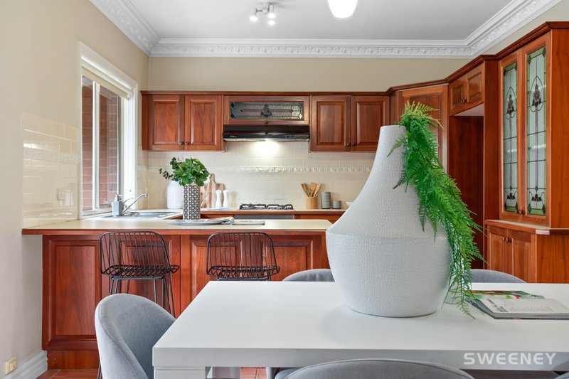 Photo - 2/37 Curlew Avenue, Altona VIC 3018 - Image 11