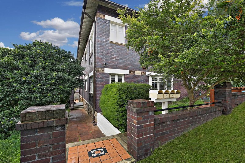 Photo - 2/37 Dickson Street, Bronte NSW 2024 - Image 1