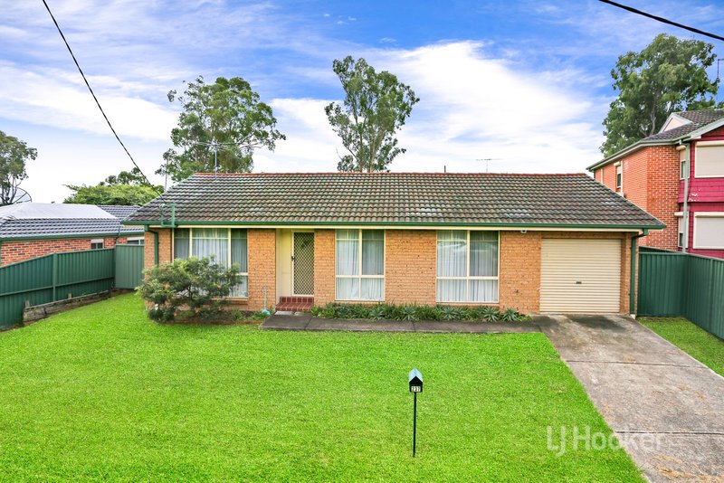 Photo - 237 Doonside Crescent, Doonside NSW 2767 - Image 1