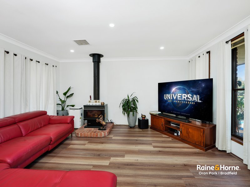 Photo - 237 Eagleview Road, Minto NSW 2566 - Image 2