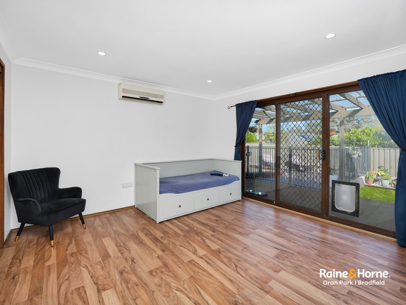 Photo - 237 Eagleview Road, Minto NSW 2566 - Image 5