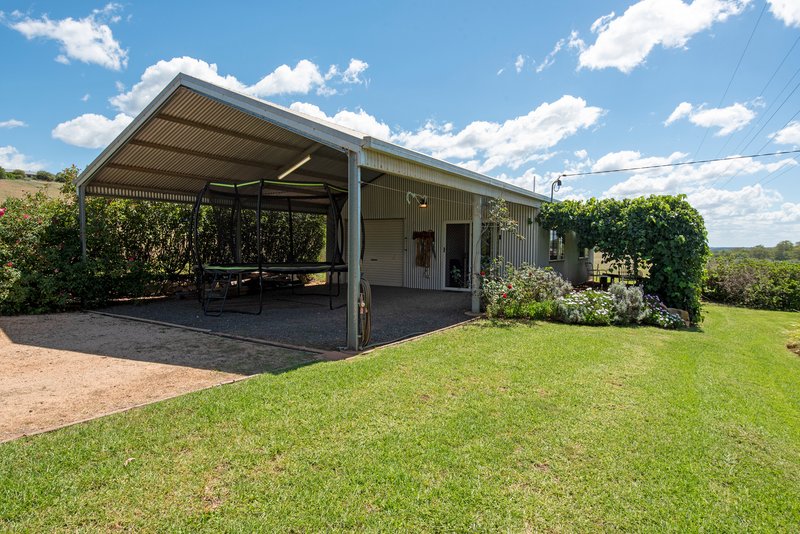 237 Hampton Road, Merritts Creek QLD 4352