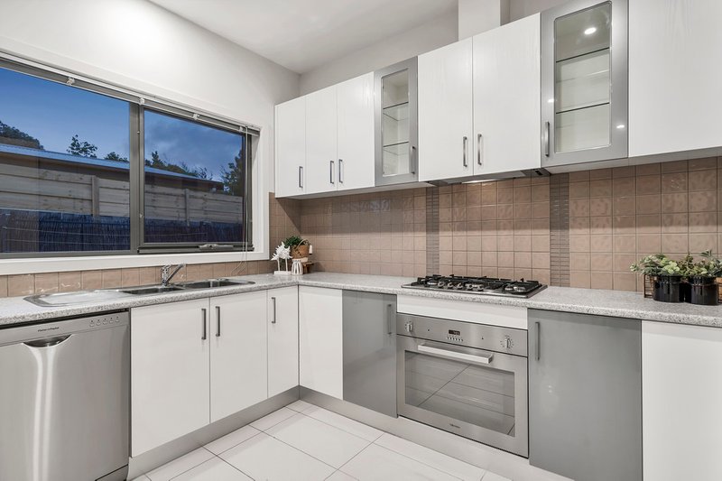 Photo - 2/37 Merrill Street, Mulgrave VIC 3170 - Image 2