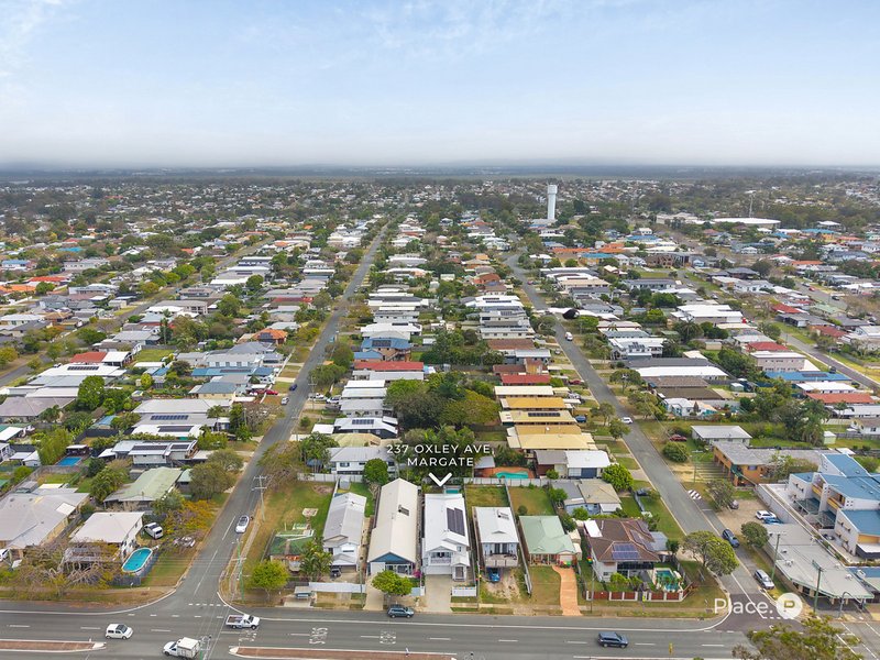 Photo - 237 Oxley Avenue, Margate QLD 4019 - Image 32