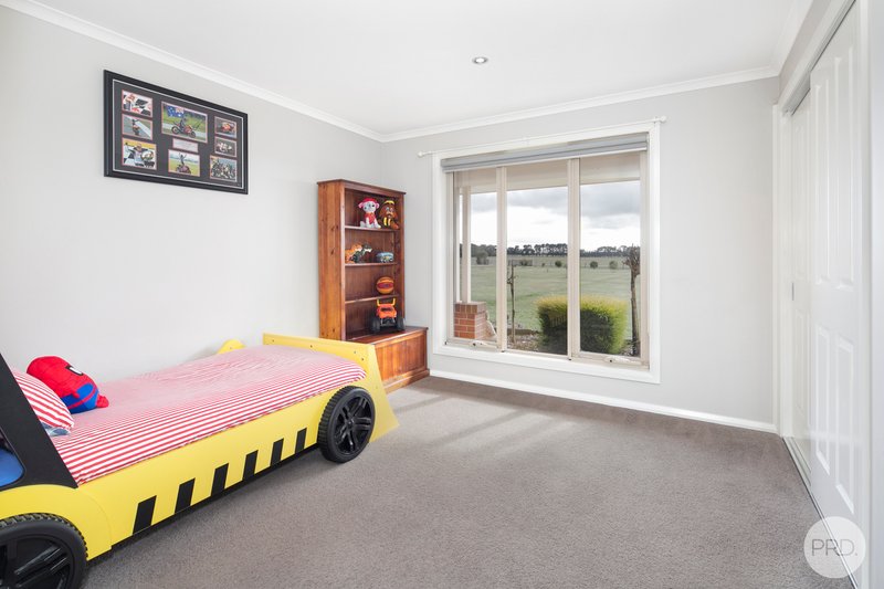 Photo - 237 Racecourse Road, Haddon VIC 3351 - Image 16