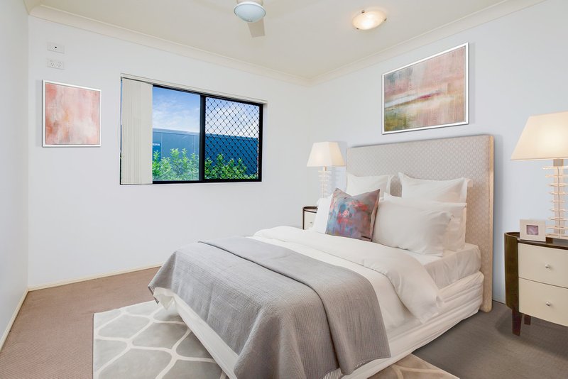 Photo - 2/37 Rise Street, Mount Gravatt East QLD 4122 - Image 5