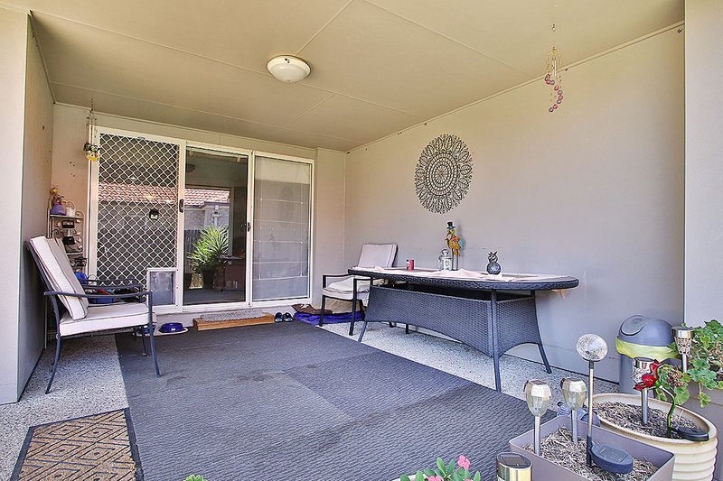 Photo - 2/37 Ronayne Circle, One Mile QLD 4305 - Image 11