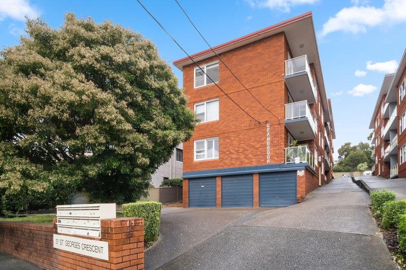 Photo - 2/37 St Georges Crescent, Drummoyne NSW 2047 - Image 1