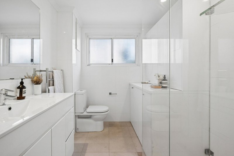 Photo - 2/37 Stanton Road, Mosman NSW 2088 - Image 7