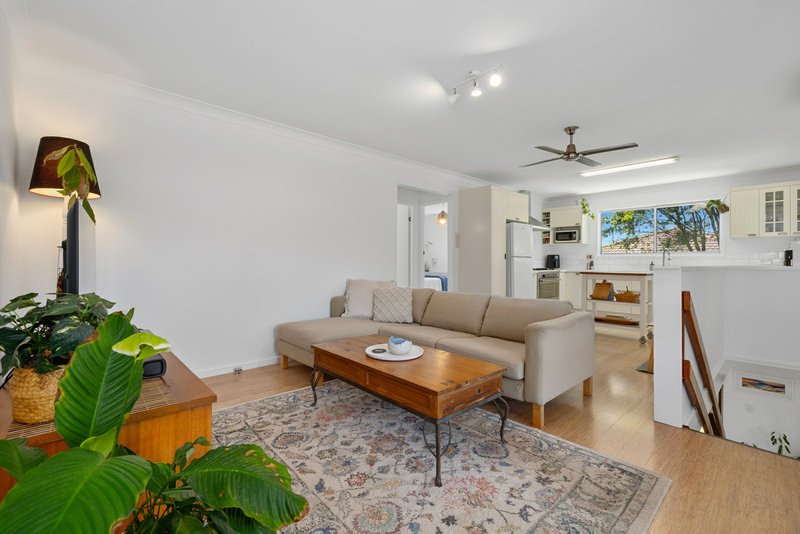 Photo - 2/37 Surf Street, Kingscliff NSW 2487 - Image 3