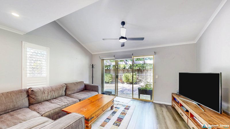 Photo - 2/37 Thomas Street, Noosaville QLD 4566 - Image 8