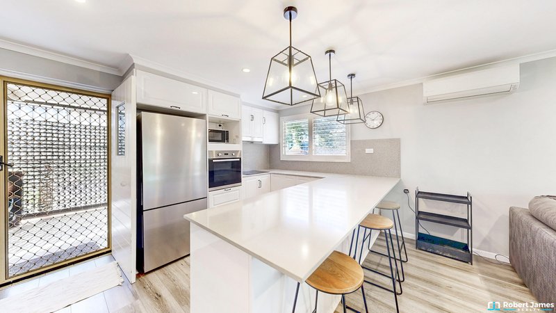 Photo - 2/37 Thomas Street, Noosaville QLD 4566 - Image 9