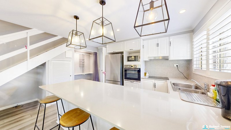 Photo - 2/37 Thomas Street, Noosaville QLD 4566 - Image 10