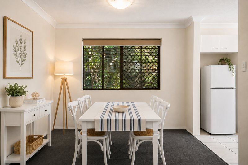 Photo - 2/37 Victoria Street, Clayfield QLD 4011 - Image 3