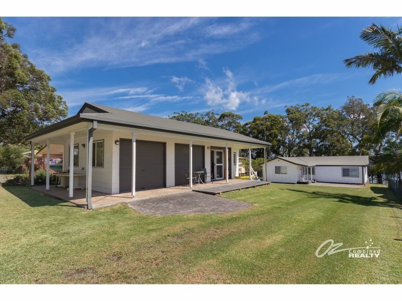 Photo - 237 Walmer Avenue, Sanctuary Point NSW 2540 - Image 2