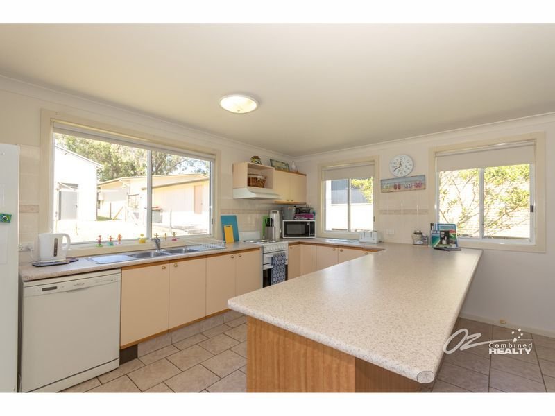 Photo - 237 Walmer Avenue, Sanctuary Point NSW 2540 - Image 7