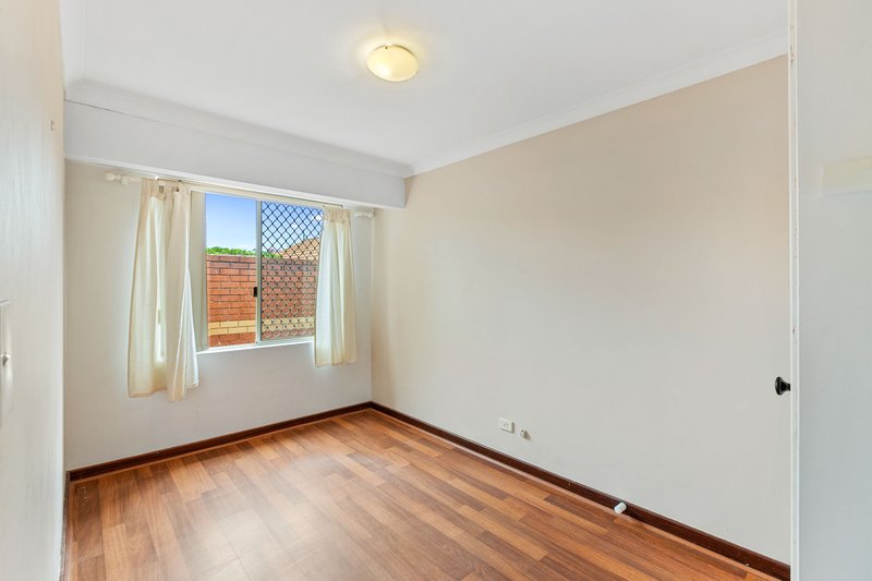 Photo - 2/37 Wilcock Avenue, Balcatta WA 6021 - Image 13