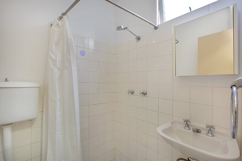 Photo - 2/37 Woodstock Street, Bondi Junction NSW 2022 - Image 6