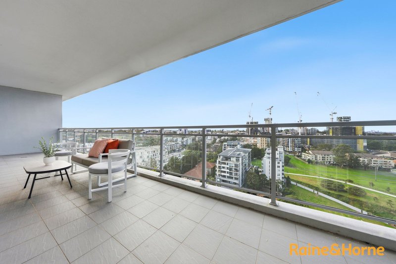 Photo - 237/10 Thallon Street, Carlingford NSW 2118 - Image 8