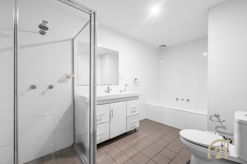 Photo - 2/376 The Horsley Drive, Fairfield NSW 2165 - Image 7