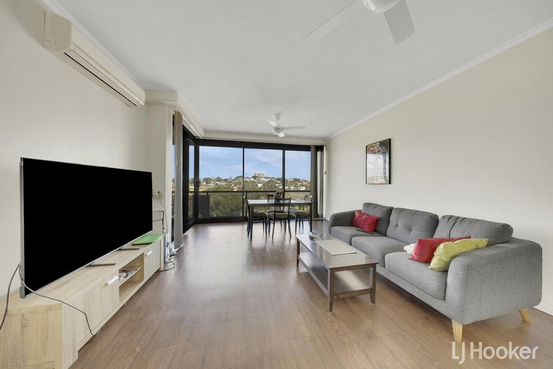 Photo - 237/75 Central Lane, Gladstone Central QLD 4680 - Image 3