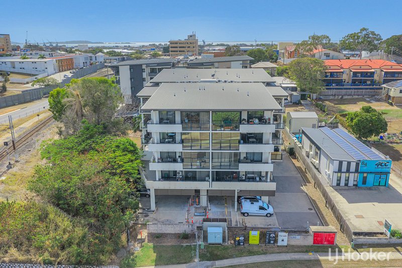Photo - 237/75 Central Lane, Gladstone Central QLD 4680 - Image 7