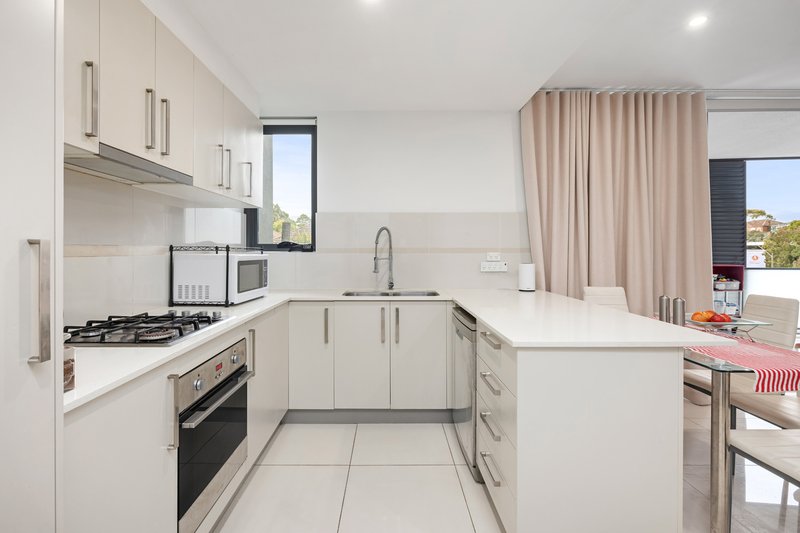 Photo - 2/38-40 Albert Road, Strathfield NSW 2135 - Image 7