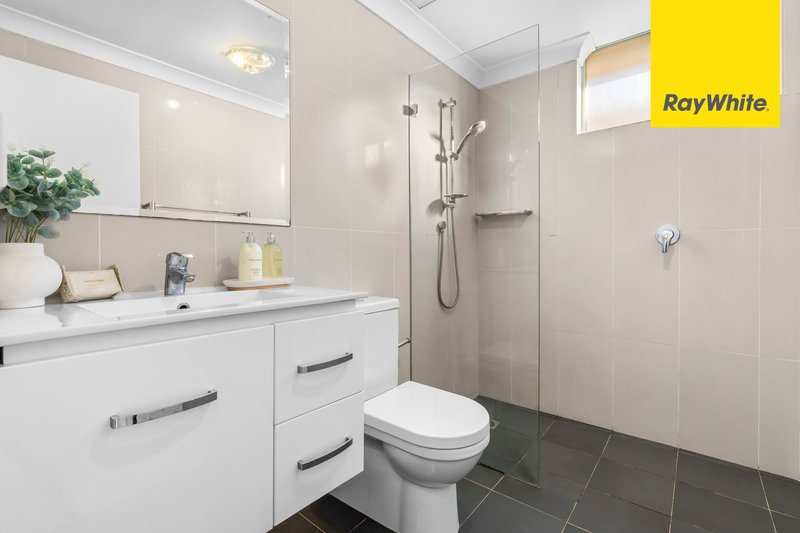 Photo - 2/38-40 Bridge Street, Epping NSW 2121 - Image 5