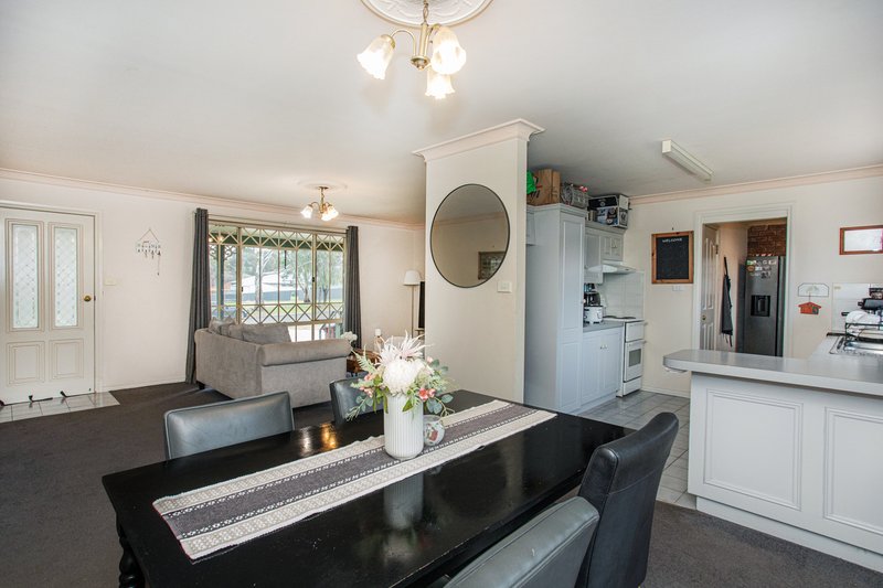 Photo - 2/38 Acacia Circuit, Cowra NSW 2794 - Image 2