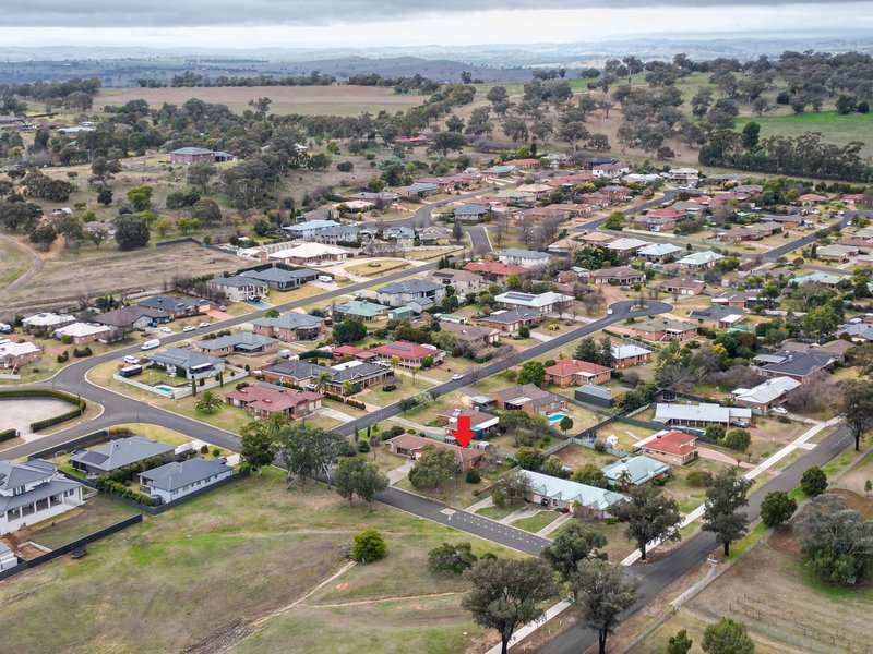 Photo - 2/38 Acacia Circuit, Cowra NSW 2794 - Image 11