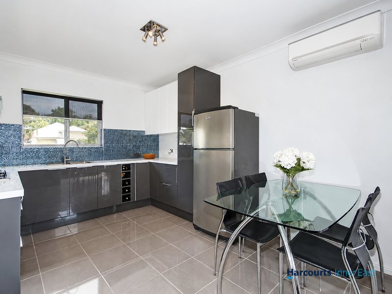 Photo - 2/38 Belgrave Street, Balmoral QLD 4171 - Image 5