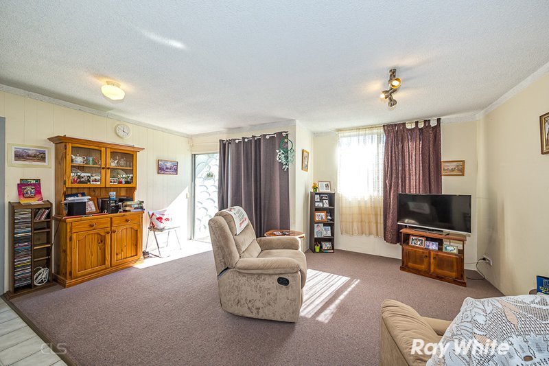 Photo - 2/38 Benabrow Avenue, Bongaree QLD 4507 - Image 6