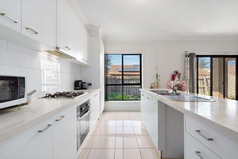Photo - 2/38 Coulstock Street, Epping VIC 3076 - Image 3